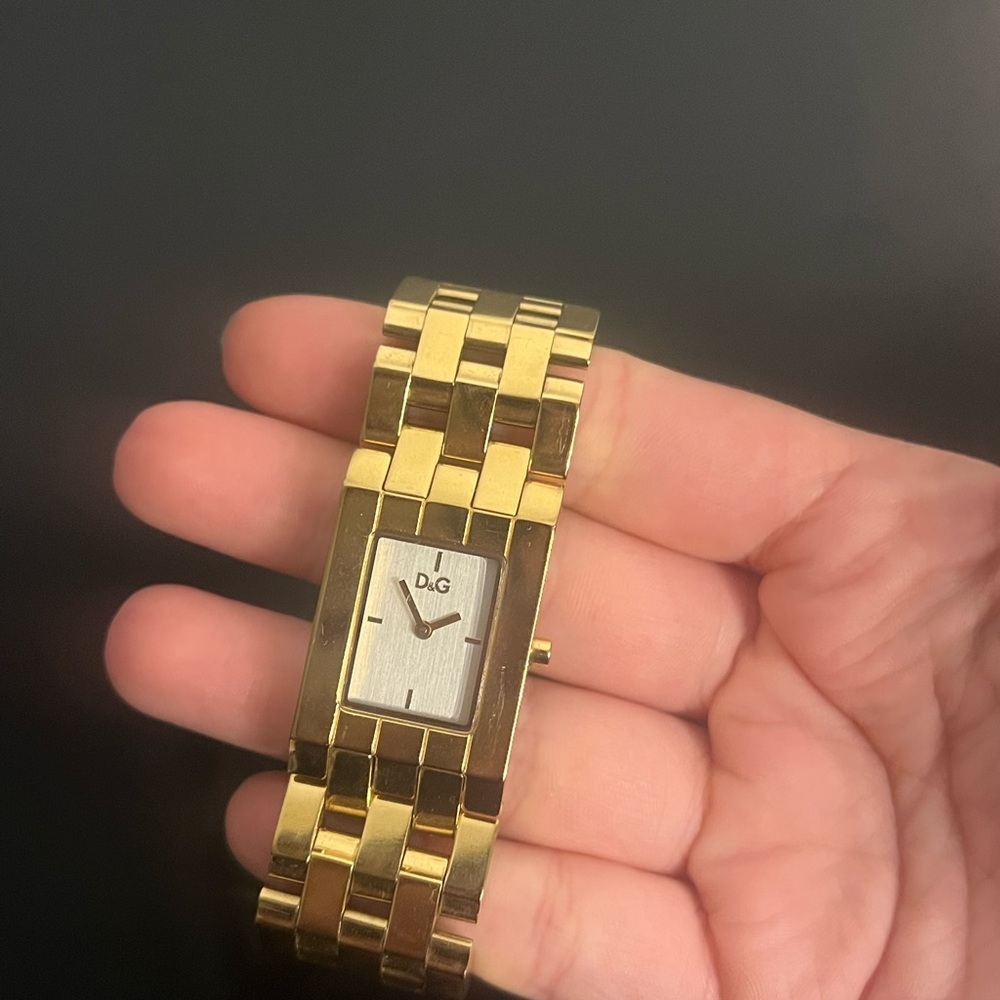 D&G Gold Bracelet Watch